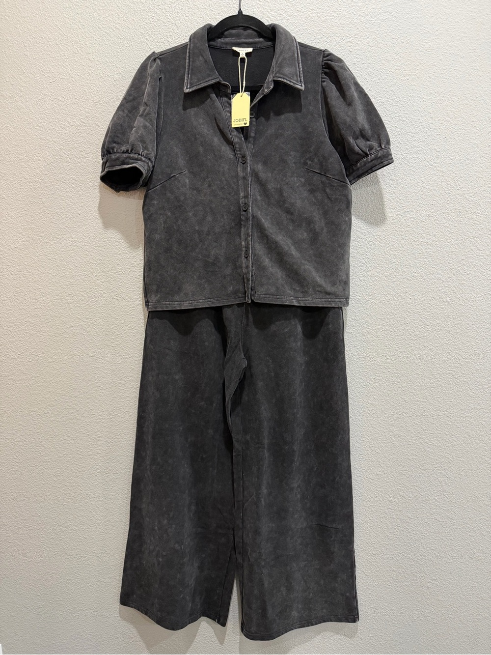 NEW - Jodifl brand Women's Two-Piece set